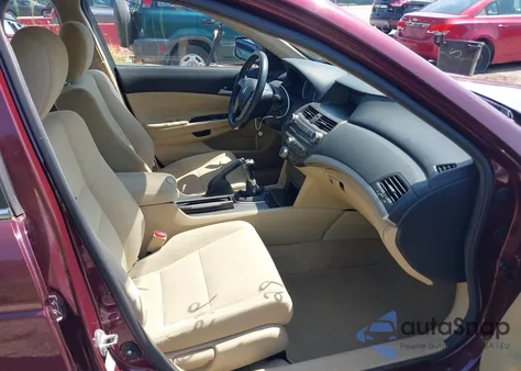 2011 Honda Accord 2.4 Lx z USA, uszkodzony, nr VIN 1HGCP2E3XBA095091